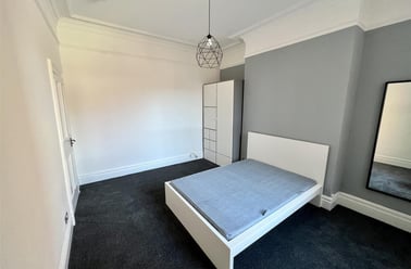 Goldspink Lane, Jesmond Vale, Newcastle - Image 3